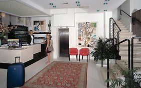 Hotel Wally